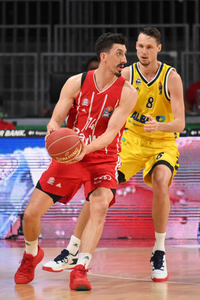 使得赫内斯 使得赫内斯