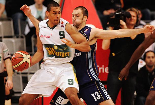 勒沃库森的 勒沃库森的