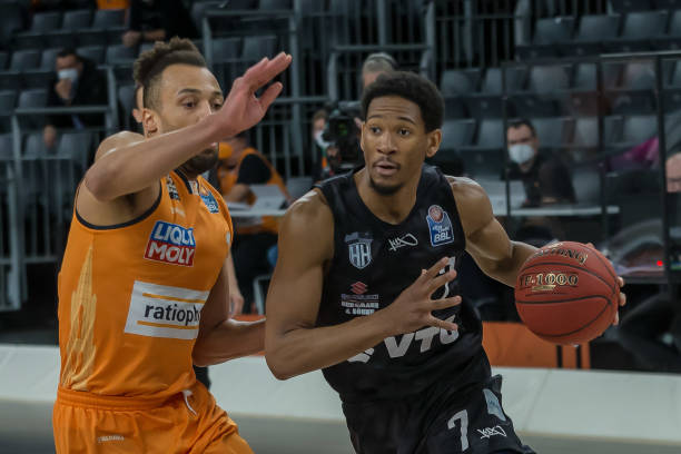 球员开绿灯 球员开绿灯