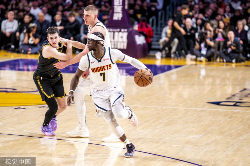 防线使得他 防线使得他